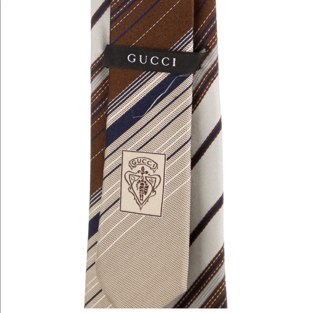 Brown striped Gucci tie
